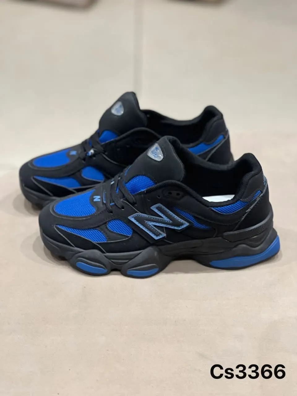 Chunky Runner in Black & Blue