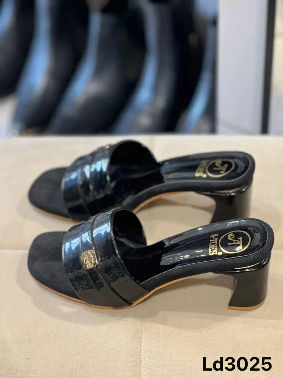 Croc Block-Heel Mule in Black