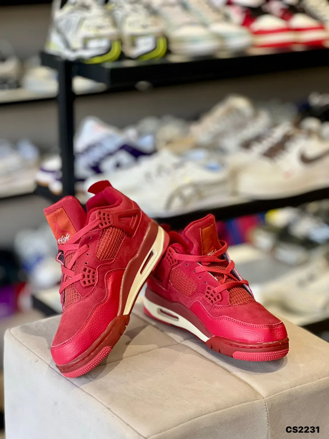 Retro Basketball Mid in Red