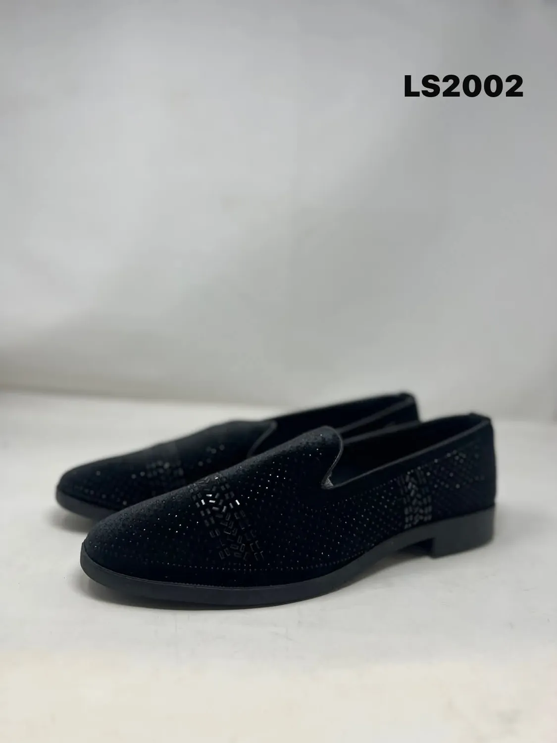 Textured Loafer in Black (LS2002)