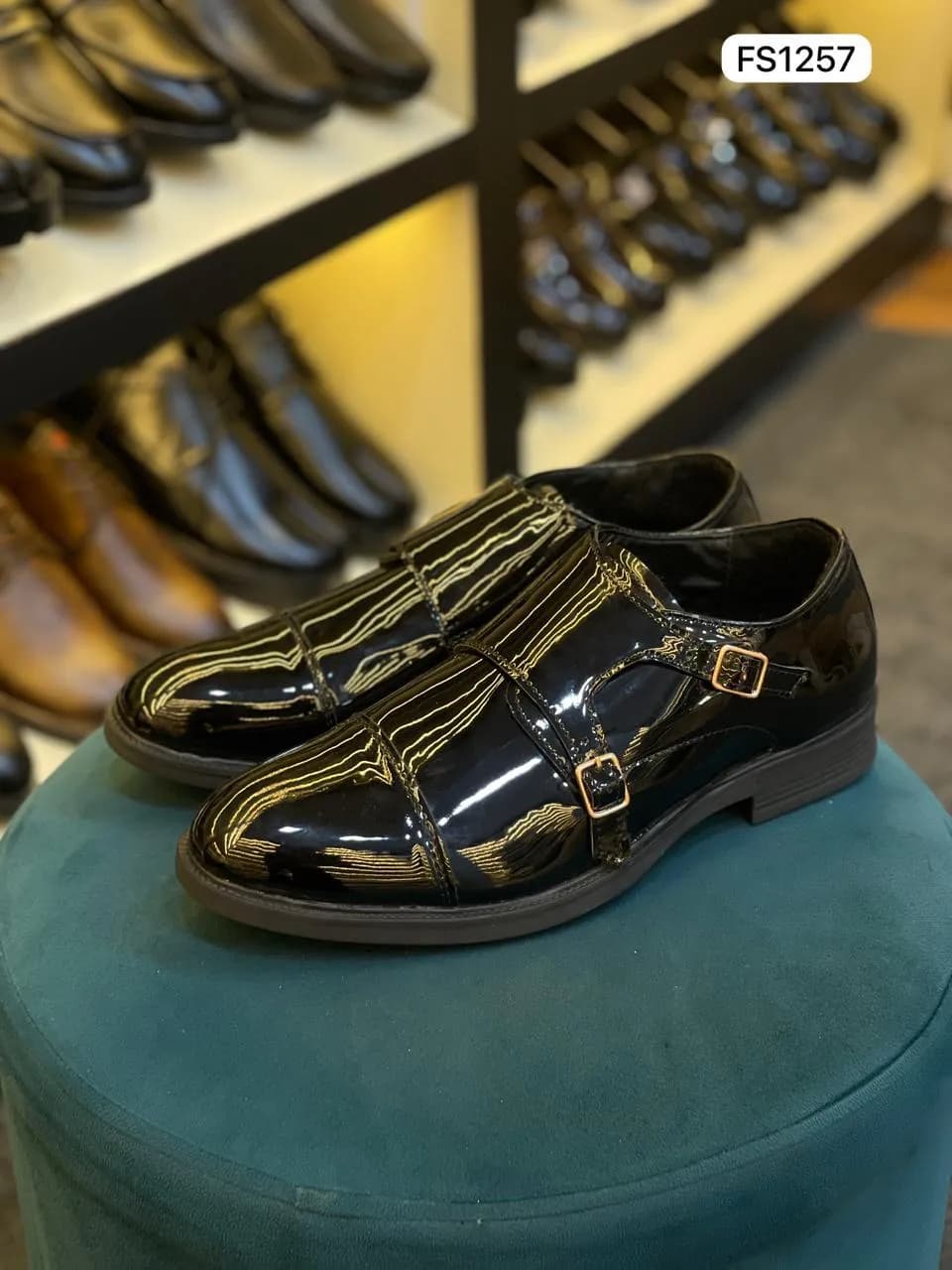 Patent Double Monk in Black
