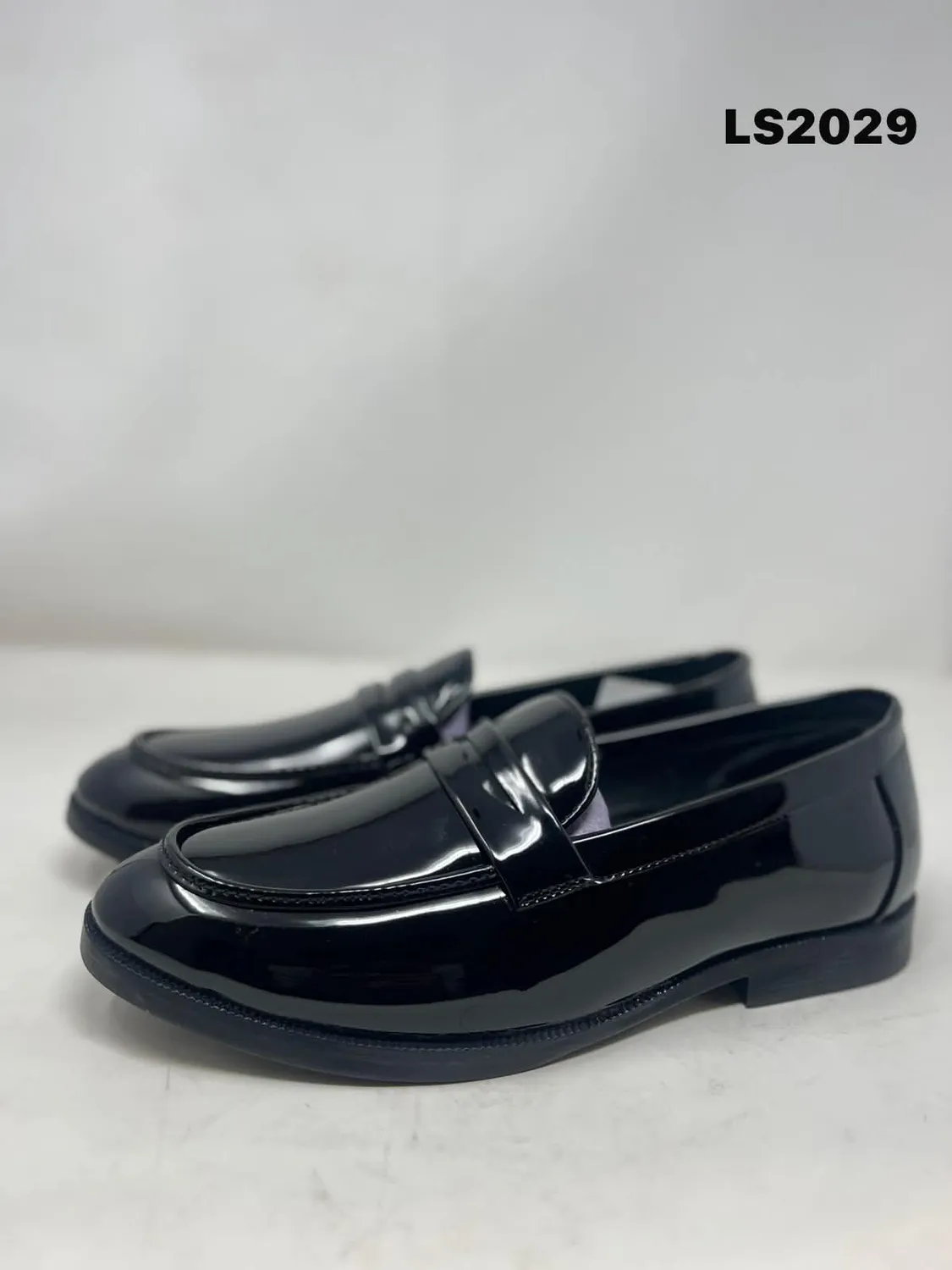 Penny Loafer in Black Patent (LS2029)