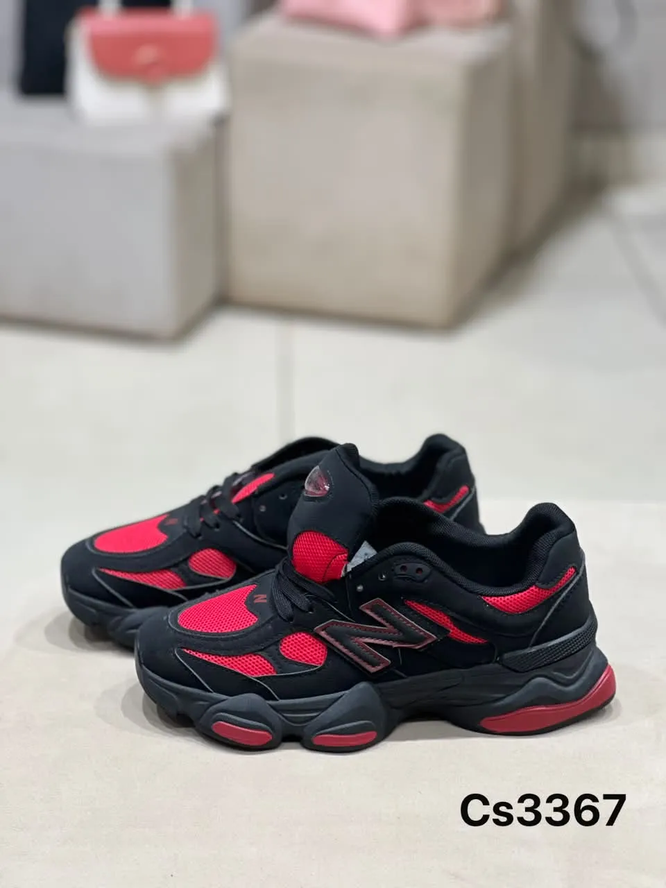 Chunky Runner in Black & Red