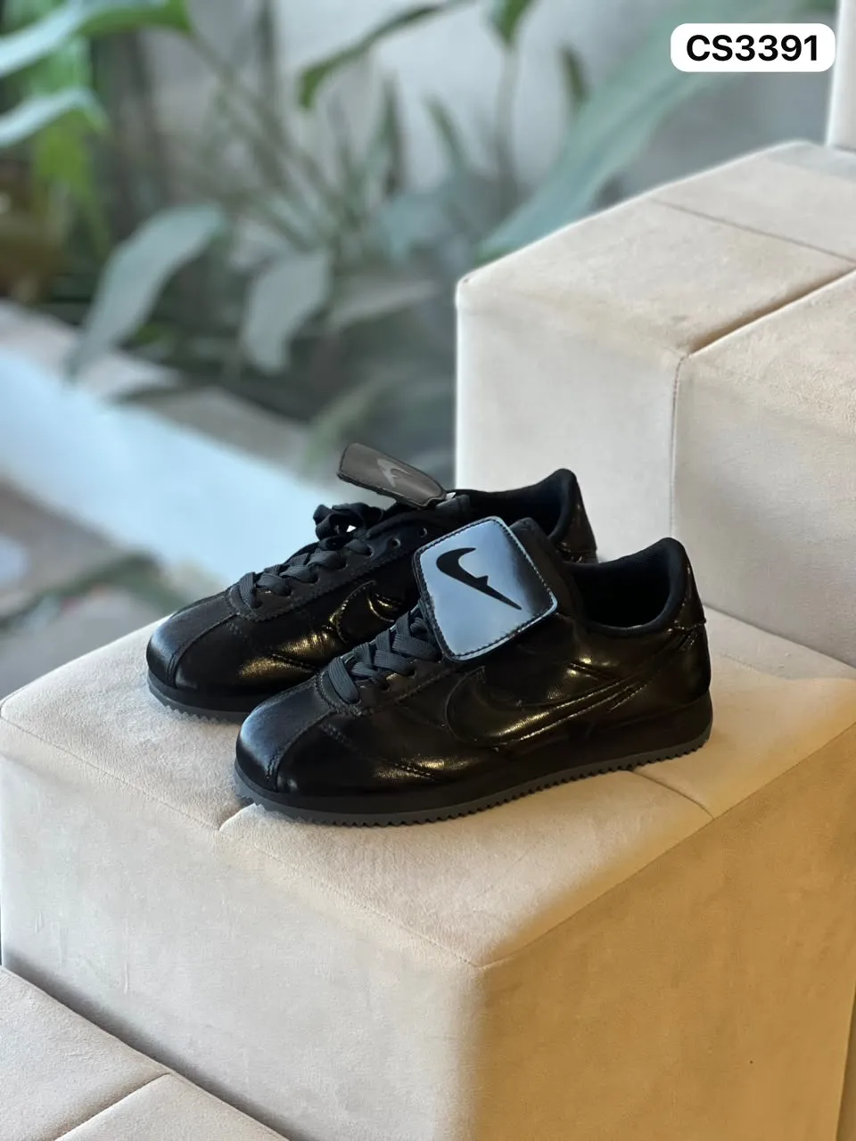 Court Low in Black Patent