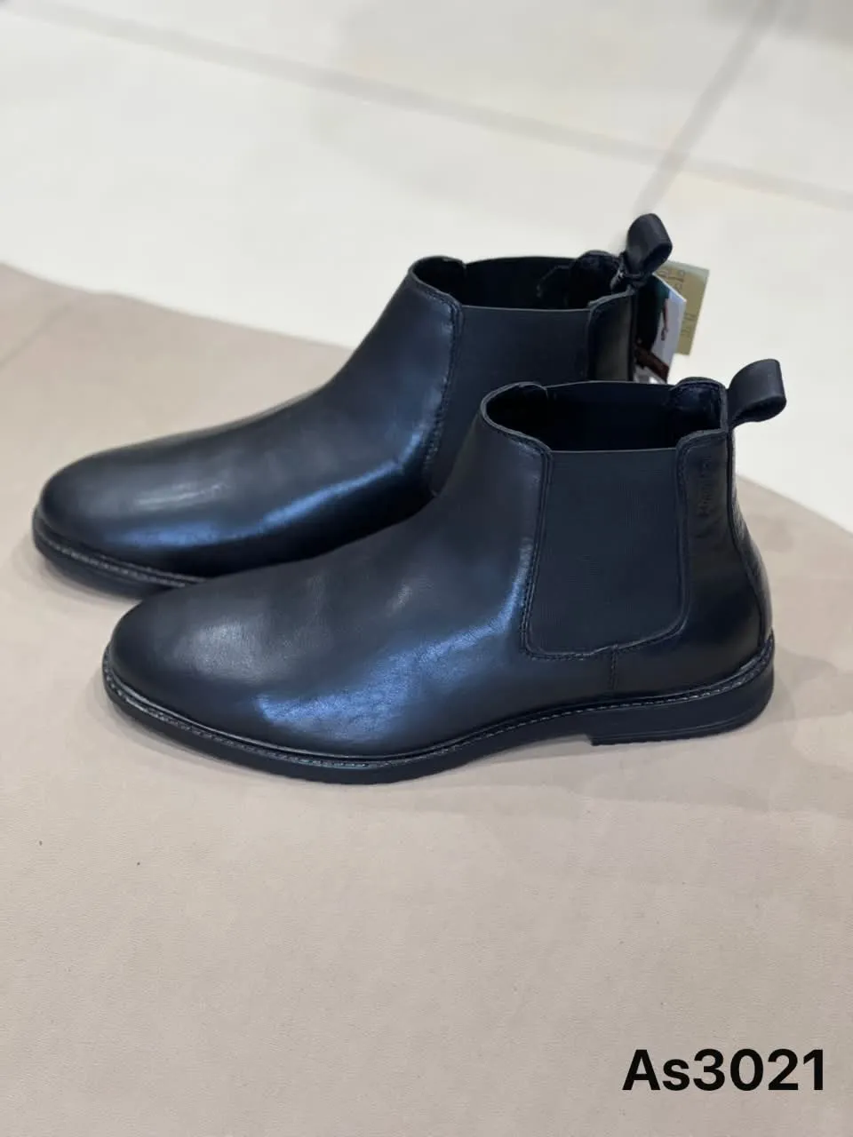 Chelsea Boot in Black (AS3021)