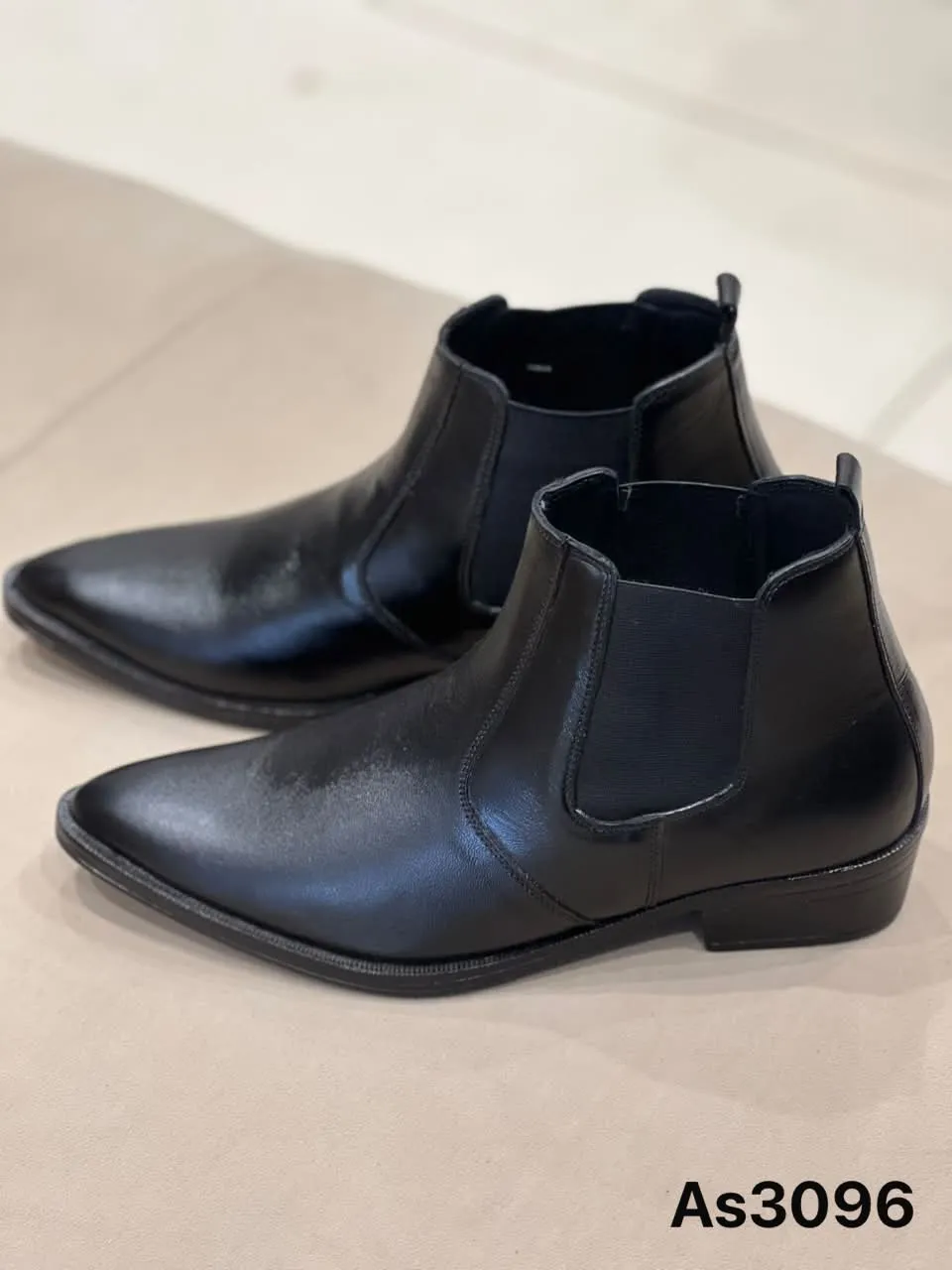 Chelsea Boot in Black (AS3096)