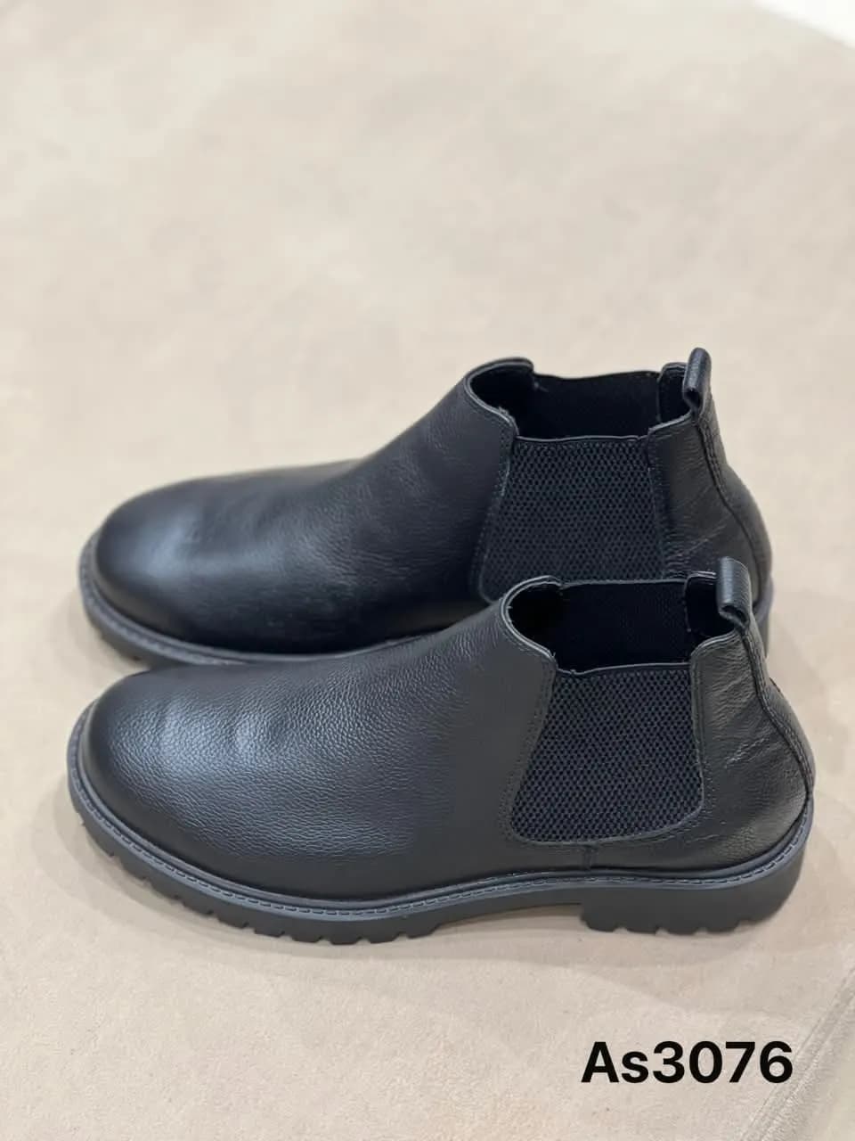 Chelsea Boot in Black (AS3076)
