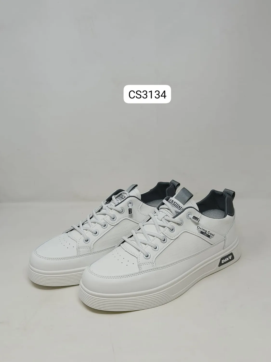 Court Low in White & Grey